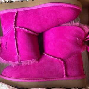 PINK UGG BOOTS